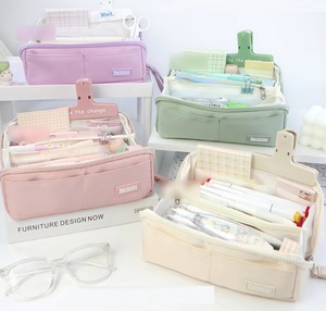 2024 nouvelles fournitures scolaires de haute qualité étui à crayons étudiants personnalisé mode papeterie sac Zip dessin animé papeterie boîte - Product Image 1