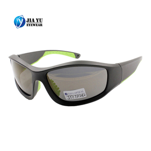 เลนส์โพลีคาร์บอเนตที่ดีที่สุด 100% ป้องกันรังสียูวีเอ / UVB การบิดเบือนความชัดเจนฟรีแว่นตาป้องกันความปลอดภัย Sandards แบบ Ballistic สําหรับดวงตา - Product Image 5