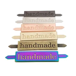 Venta al <span class=keywords><strong>por</strong></span> <span class=keywords><strong>mayor</strong></span>, <span class=keywords><strong>etiqueta</strong></span> de Metal de alta calidad, <span class=keywords><strong>etiqueta</strong></span> de señalización personalizada de marca privada, accesorios para <span class=keywords><strong>ropa</strong></span>/bolsa - Product Image 1