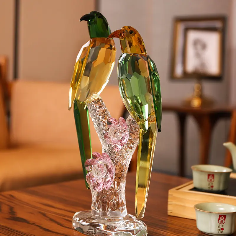 خزانة مشروبات جديدة صينية بطراز طائر هندسي كريستالي على شكل غرفة فندق مع عرض ناعم للديكورات اليدوية