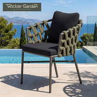 Chaise de jardin tressée avec cadre en aluminium et coussins pour restaurant extérieur et terrasse – Vente en gros