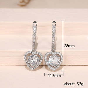 Orecchini pendenti a cuore cavo per donna, eleganti e scintillanti, gioielli alla moda - Product Image 5