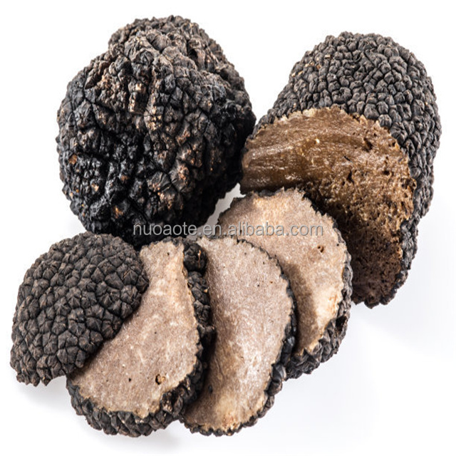 Свежие продукты без загрязнения, свежий черный трюфель