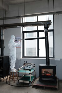 Acciaio nero di alta qualità R1401A 14.1KW fornitura di aria secondaria stufa a legna moderna sala da pranzo riscaldamento e camino - Product Image 4