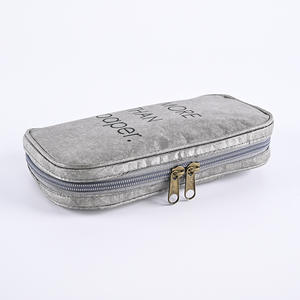 Usine directe lavable multifonctionnel personnalisé DuPont papier sac de rangement voyage maquillage cosmétique sac - Product Image 3