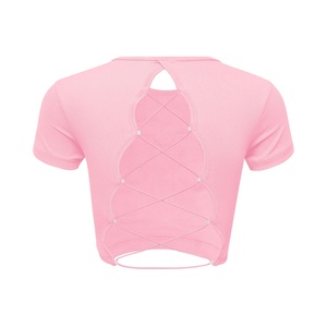 Haut court de yoga d'été personnalisable, respirant et léger, avec bretelles sexy au dos, coussinet de poitrine, manches longues, grandes tailles, coupe ajustée - Product Image 5