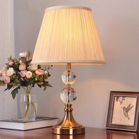 NOUVEAU HFBH Lampe de table à LED Applique murale en cristal Moderningorary Bedside Liwall Lightsic Bedroom Living Room Iron Plating 10 AC