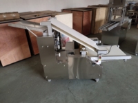 Machine à fabriquer des enveloppes de raviolis, machine à fabriquer des peaux de samosas, machine à fabriquer des feuilles de pâte à raviolis