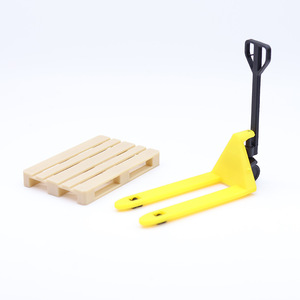 Accesorios para <span class=keywords><strong>Casa</strong></span> <span class=keywords><strong>de</strong></span> <span class=keywords><strong>Muñecas</strong></span>, Miniatura <span class=keywords><strong>de</strong></span> Transpaleta Amarilla, Palet Simulado, Carritos <span class=keywords><strong>de</strong></span> Palet, Juguetes Divertidos para <span class=keywords><strong>Casa</strong></span> <span class=keywords><strong>de</strong></span> <span class=keywords><strong>Muñecas</strong></span> - Product Image 3