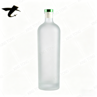 Botella de vidrio cilíndrica grande personalizada al por mayor para vodka, whisky, licores, con sellado de corcho para tequila y brandy