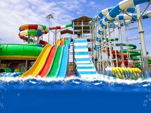 Parc <span class=keywords><strong>aquatique</strong></span> extérieur pour enfants, <span class=keywords><strong>jeux</strong></span> aquatiques, grand toboggan en spirale en métal et fibre de verre dans la piscine - Product Image 4