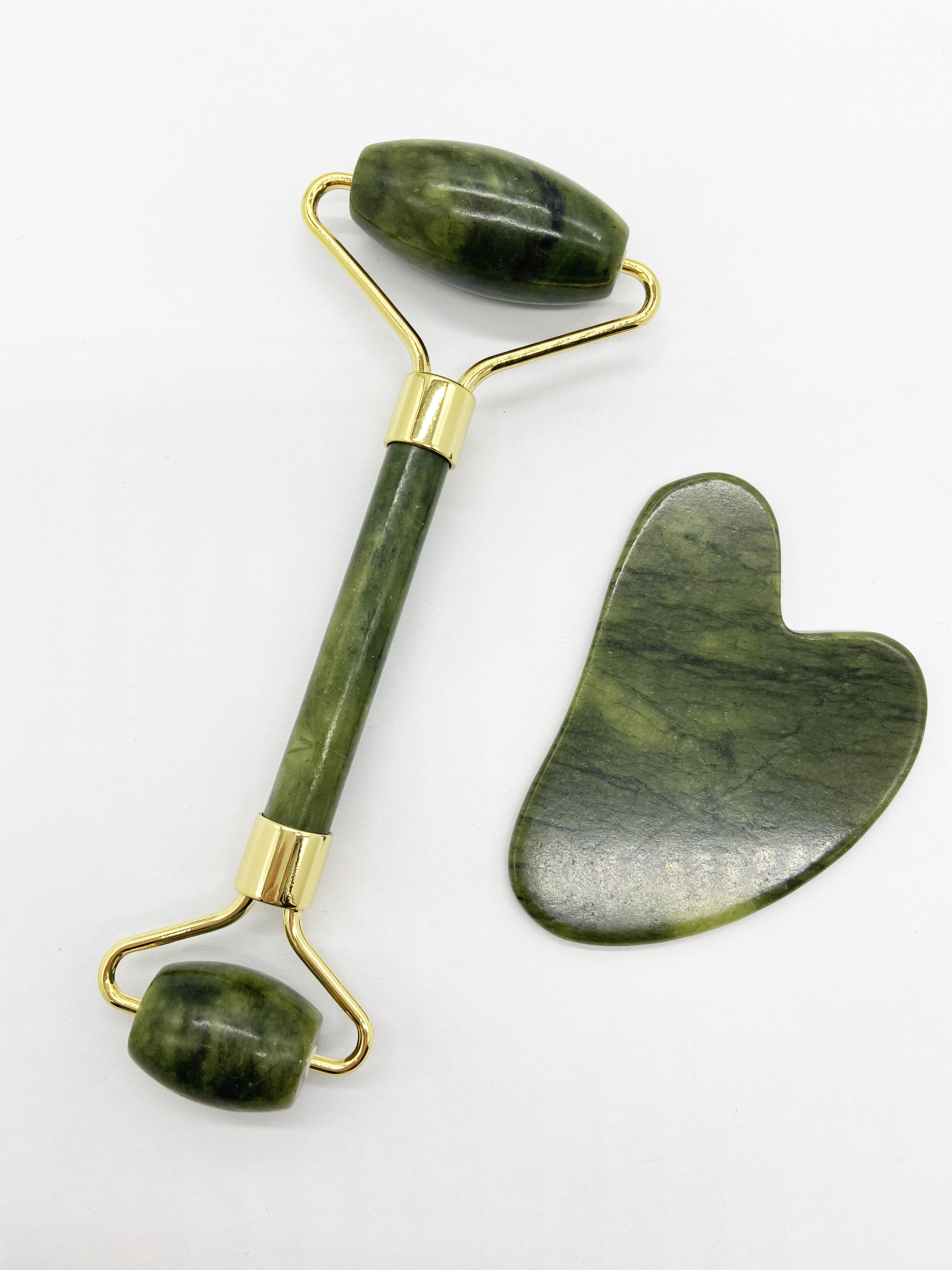 สีเขียว