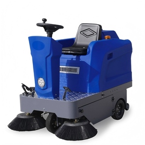 Eternal Electric Ride-On Sweeper 48V 150Ah Batería-Descalcificación/pelado autopropulsado Área grande Fácil maniobrabilidad 2 años - Product Image 5