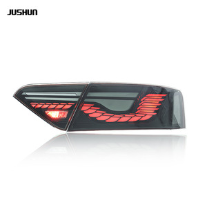 Feux arrière LED Jushun Audi A5, clignotants séquentiels à effet écailles de dragon, 12V, version rouge et noire - Product Image 3