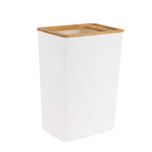 Tapa de madera rectangular delgada con anillo que sostiene el cubo de basura de plástico Cubo de basura
