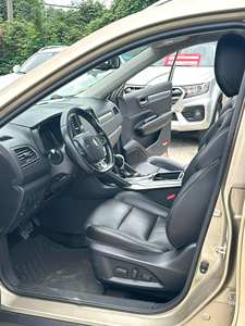 <span class=keywords><strong>Renault</strong></span> Koleos 2.0 CVT 2017, bien équipée, habitacle spacieux, conduite fluide, idéale pour la route et les voyages en famille - Product Image 6