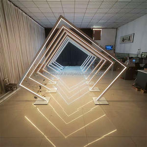 FURUN Nouveauté Décoration de mariage moderne et élégante en acier inoxydable carré pour intérieur/extérieur Modèle 0011 - Product Image 4