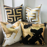 Ensemble de housses de coussin en velours décoratif de luxe de taille personnalisée pour la maison estampage à chaud moderne 45x45cm housses de coussin d'oreiller