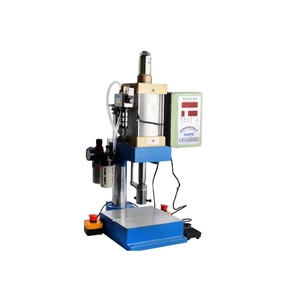 Petite presse <span class=keywords><strong>pneumatique</strong></span> Petite presse <span class=keywords><strong>pneumatique</strong></span> à colonne unique 110/220V Poinçonneuse Force réglable 120Kg Poinçonneuse - Product Image 4