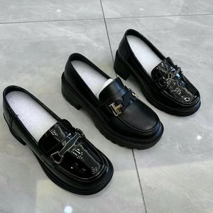 <span class=keywords><strong>Mocasines</strong></span> <span class=keywords><strong>de</strong></span> alta calidad, zapatos <span class=keywords><strong>de</strong></span> cuero negro para <span class=keywords><strong>mujer</strong></span>, zapatos informales <span class=keywords><strong>de</strong></span> moda <span class=keywords><strong>de</strong></span> tacón grueso con cabeza redonda Vintage, venta al por mayor - Product Image 6