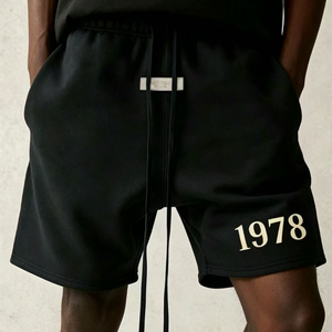 Shorts décontractés pour hommes en molleton de coton de haute qualité, couleurs unies, au-dessus du genou, coupe ample, personnalisables avec logo, vierges - Product Image 3