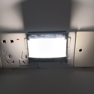 แผ่นนำแสงรูปสี่เหลี่ยมผืนผ้า ไฟกลางคืน FDI-N738 - Product Image 6