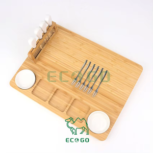 Tabla de queso de bambú Tabla de charcutería de madera y juego de cuchillos con cajón deslizante oculto con un plato de servicio extra redondo - Product Image 3