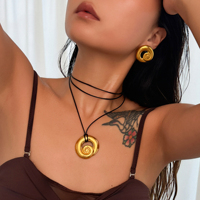 NOUVEAU VINTAGE SWIRL PENDENTIF NOIR CORDE CHAÎNE COLLIER BOUCLES D'OREILLES ENSEMBLE Dazan 2025 18k Plaqué Or Acier Inoxydable Lady Layered Jewelry