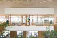 Cloison en verre moderne réglable avec conception insonorisée modulaire pour bureaux, écoles et hôpitaux