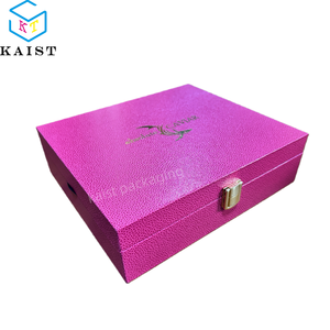 Boîte cadeau personnalisable pour champagne au caviar rouge |   Boîte de présentation haut de gamme pour la Saint-Valentin avec impression de logo, boîte avec espace pour un pack de glace - Product Image 5