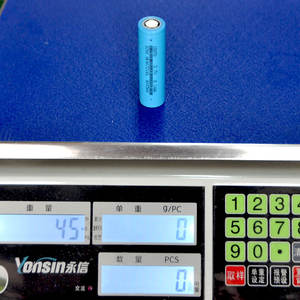 Yüksek kapasiteli 18650 pil 2200 <span class=keywords><strong>mAh</strong></span> 2200 <span class=keywords><strong>mah</strong></span> 3.7v şarj edilebilir li-<span class=keywords><strong>ion</strong></span> lityum iyon batarya 18650 lityum iyon pil hücreleri - Product Image 6