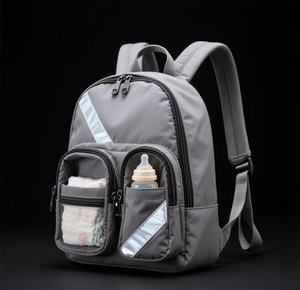 <span class=keywords><strong>Zaino</strong></span> da <span class=keywords><strong>mamma</strong></span> grigio pratico e di grande capacità, un ottimo Partner per viaggiare con i bambini - Product Image 2