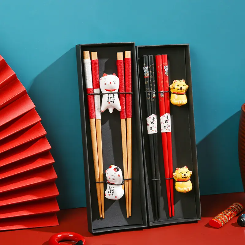 Lucky Cat chopsticks rest 2 pairs bamboo wood chopsticks gift box set Japanese and Korean chopsticks tableware