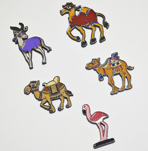 Insigne en métal des EAU en émail <span class=keywords><strong>animal</strong></span> personnalisé Offre Spéciale Royaume d'Arabie saoudite Autocollant pour téléphone portable - Product Image 3