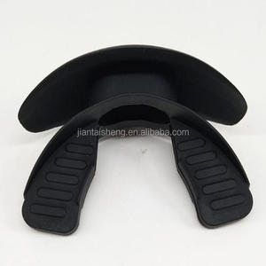 Fabricage Custom Siliconen Grill/Chrome/Metallic Voetbal Mond Stuk/Mond Guard - Product Image 5