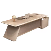 Bureau debout en bois haut de gamme de luxe moderne et léger pour le gestionnaire Mobilier de bureau commercial