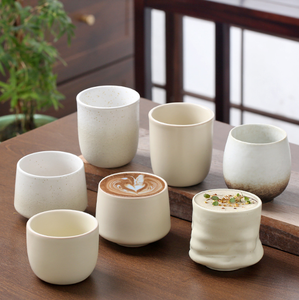 แก้วกาแฟเซรามิกสไตล์เรโทร งานแฮนด์เมด สีขาว สำหรับลาเต้อาร์ต เอสเพรสโซ และชา - Product Image 1