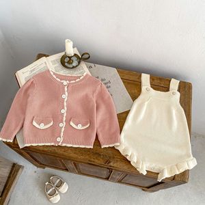 Nuovo Cappotto Autunnale Squisito in Cotone Lavorato a Maglia a Contrasto Colore, Monopetto con Bordo Ondulato e Bordo a Orecchio di Legno, Tinta Unita per Bambine - Product Image 4