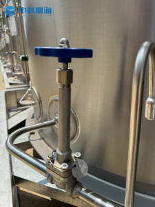 Tanque de almacenamiento de líquido vertical Fullcryo Tanque de almacenamiento de esperma de nitrógeno líquido de 660 galones - Product Image 3