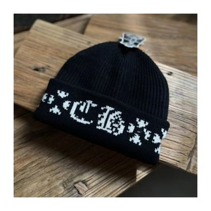 Berretti Colorati Personalizzabili con Logo Ricamato, Unisex, in Acrilico Lavorato a Maglia, Caldi Cappelli Invernali - Product Image 4