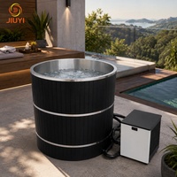 Luxuriöses Outdoor-Kaltwasserbecken mit Kühler, Rundes Holz-Eisbad-Fass für Villa, Sauna und Spa