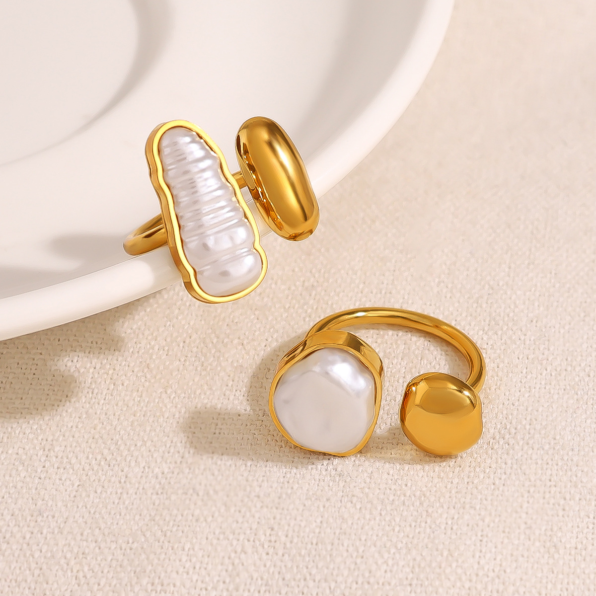 Wholesale New Arrival Baroque Open Ring 18K Gold Plated Adjustable Stainless Steel Waterproof Imitation Pearl Jewelry for Women