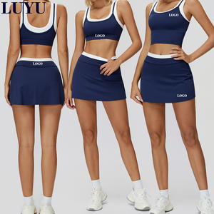 Nuovo Completo Sportivo a Doppio Strato Bianco a Contrasto, Traspirante, 2 in 1 con Gonna, Abbigliamento da Padel e Tennis, Completo a 2 Pezzi - Product Image 1