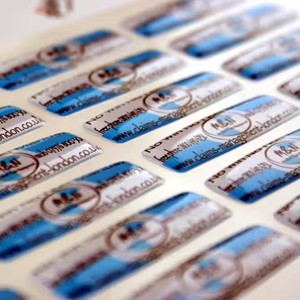Autocollant de logo de voiture personnalisé en résine époxy, étiquette 3D en forme de dôme, adhésif cristallin, forme ronde, populaire - Product Image 1
