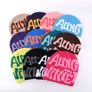 Topi rajutan beanie jacquard bolak-balik tanpa manset dengan huruf, warna blok, grafis Y2k, rajutan akrilik - Product Image 3