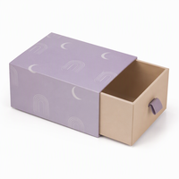 Boîte à tiroir rigide beige et violette avec logo personnalisé, boîte d'emballage pour bougie parfumée avec poignée en ruban pour cadeau d'aromathérapie
