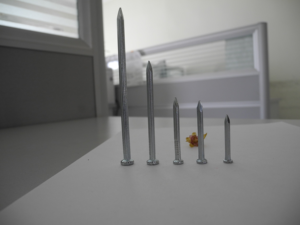 Clous en acier galvanisé électrolytique de haute qualité pour béton, en différentes tailles : 1'', 2'', 3'', 4'' - Product Image 3