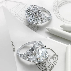 Anello elegante da donna con design scintillante intarsiato, gioielli alla moda per feste - Product Image 3