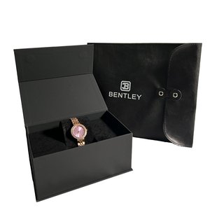 Montre minimaliste à quartz en métal avec bracelet en acier inoxydable et fenêtre à cadran en cristal pour les routines tendance - Product Image 6