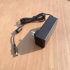 Customized TDX190300 19V 3A <b>power</b> <b>adapter</b>, <b>US</b> standard safety certified, projector with multiple international certifications. - Product Image 2